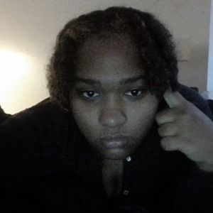 Meet your Posher, Izzy